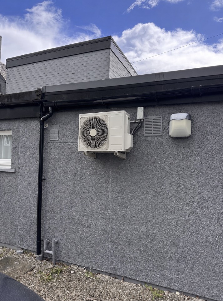 https://airproz.com/product/r22-t3-air-conditioner/